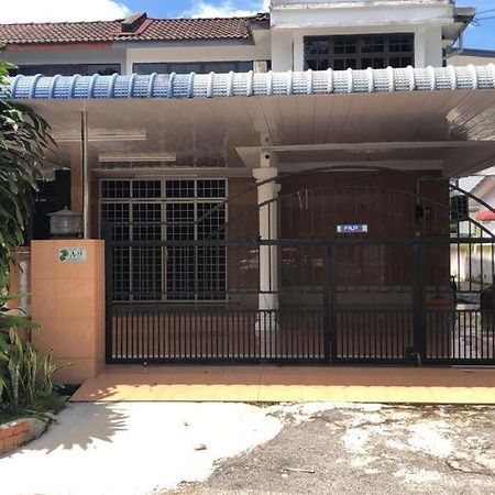 Naurah Homestay Sungai Petani Dış mekan fotoğraf