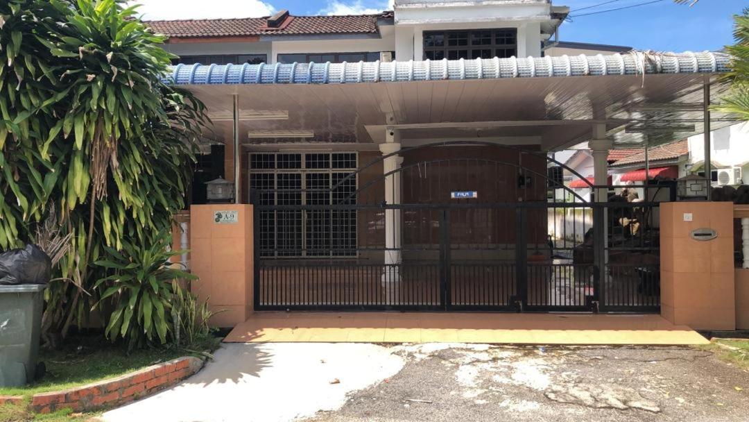 Naurah Homestay Sungai Petani Dış mekan fotoğraf